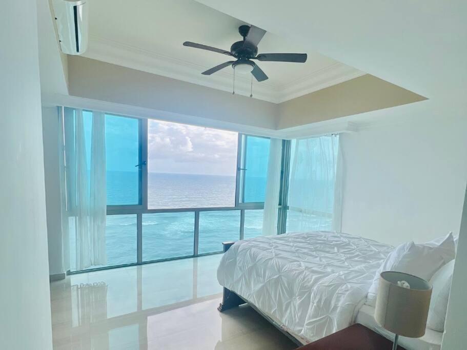 Beach Front Penthouse In Exclusive Tower Santo Domingo Buitenkant foto